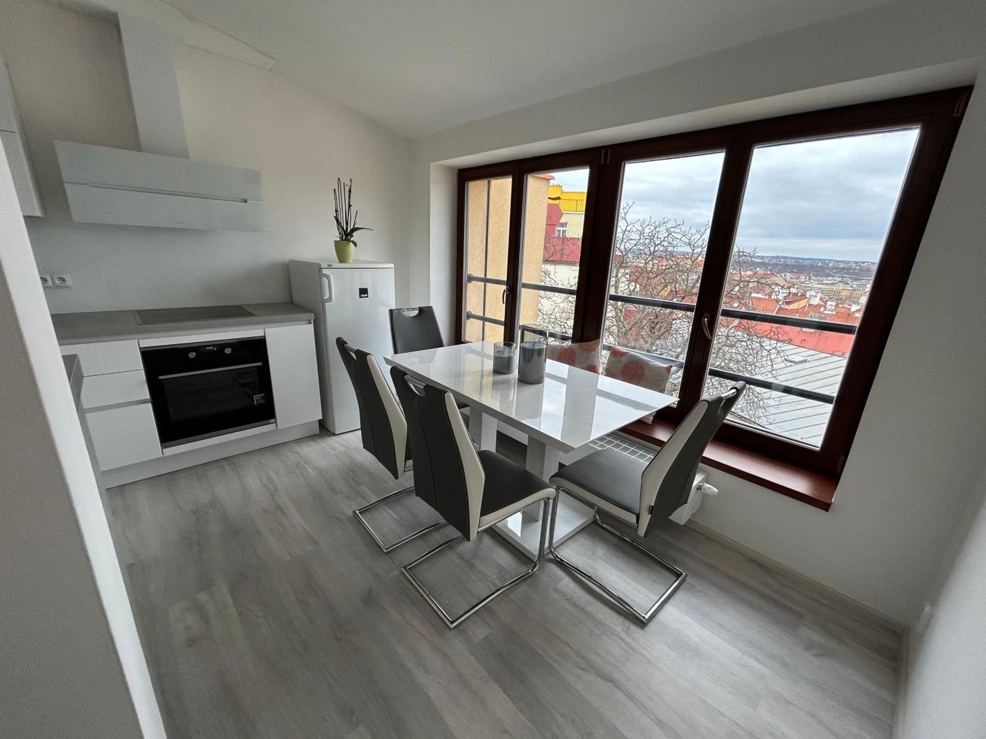 Apartment Cimburkova Прага Екстер'єр фото